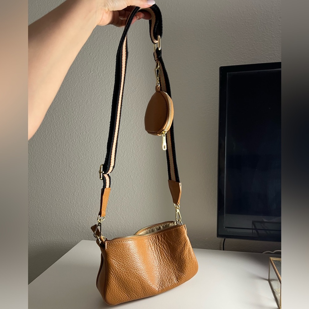 Faux leather crossbody bag with clutch